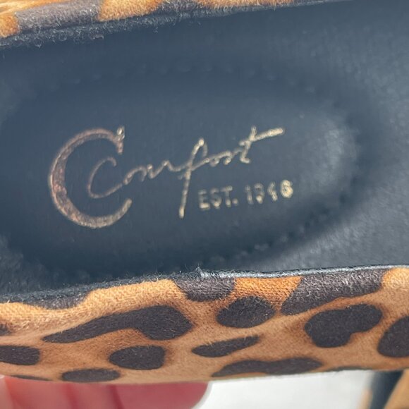 Leopard Print Loafers with Gold Chain Accent โ Size 10W - Picture 9 of 10